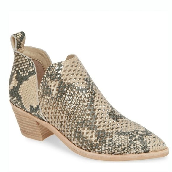Dolce Vita Sher Snake Perforated Booties 7.5 Pull-on Style Pointed Toe Western - Picture 1 of 10